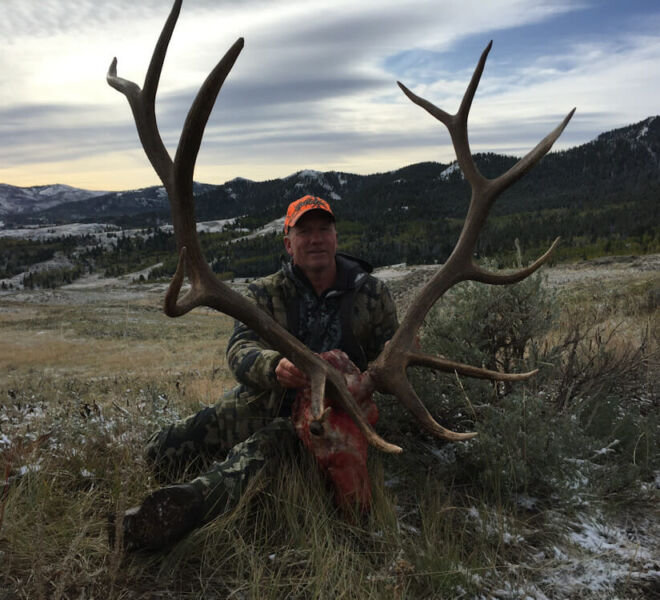 Rifle Hunts Wyoming Elk